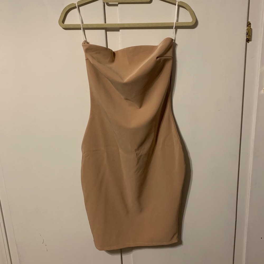 Nude short dress